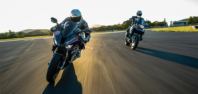 S1000RR カスタムパーツ