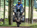 エンジンアンダーガード 「ULTIMATE / ULTIMATE Tough」 R1300GS Adventure ツーリング カスタムパーツ